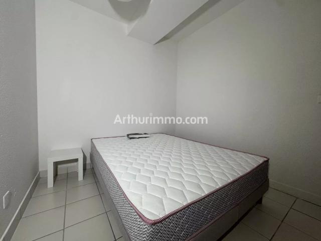 Location Appartement 1 pièces 27 m2 à Dole