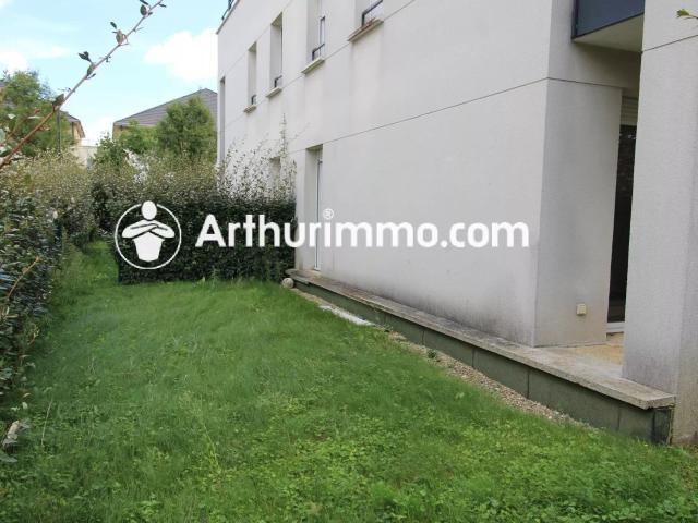 Location Appartement 1 pièces 27 m2 à Savigny le Temple