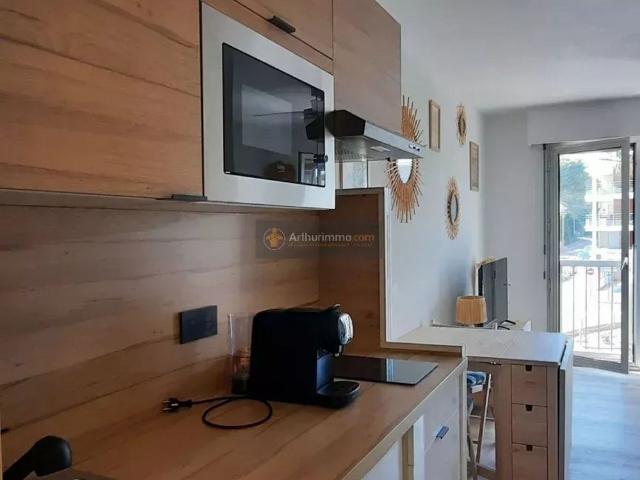 Location Appartement 1 pièces 24 m2 à Saint Aygulf