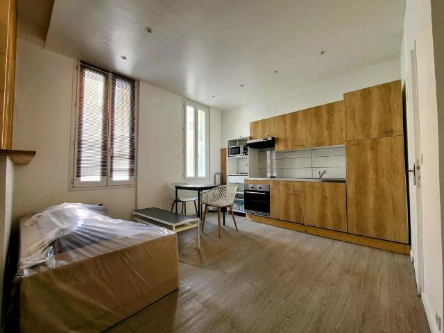 Location Appartement 1 pièces 26 m2 à Nice