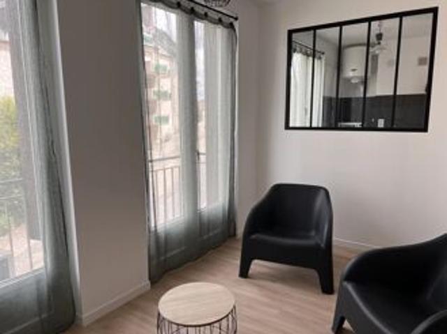 Location Appartement 1 pièces 26 m2 à Rodez