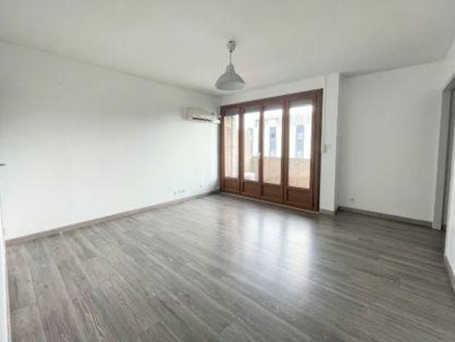 Location Appartement 1 pièces 28.48 m² montauban