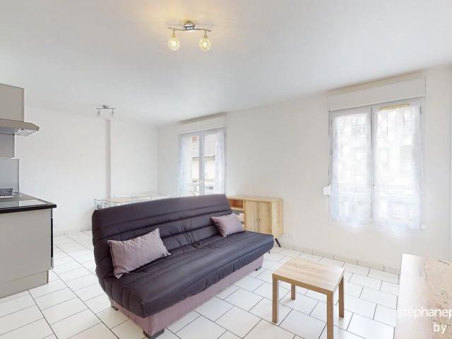 Location Appartement 1 pièces 28 m2 à Pontault Combault