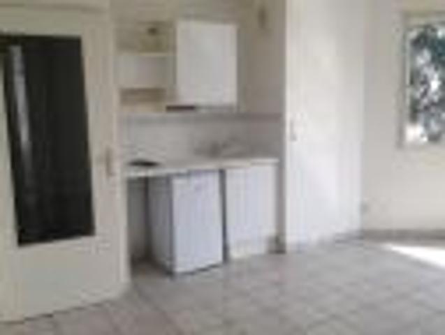 Location Appartement 1 pièces 28 m