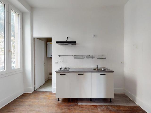 Location Appartement 1 pièces 30 m2 à Brive la Gaillarde
