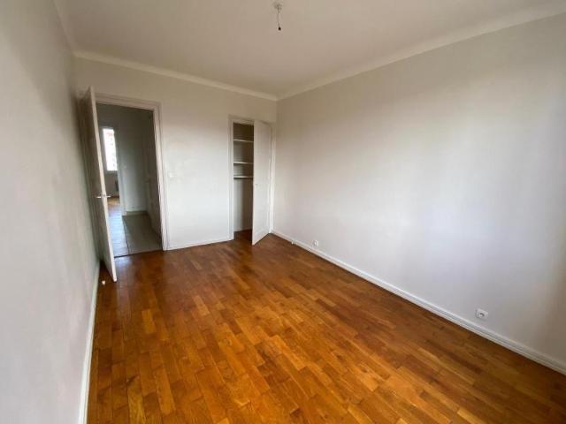 Location appartement 2/3 pièces à St Maur