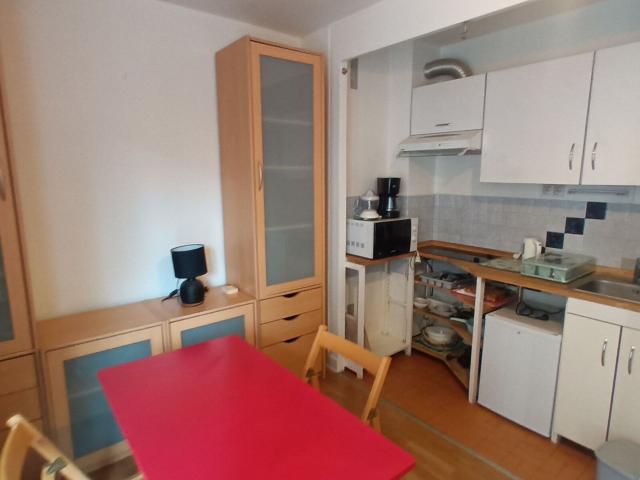 Location appartement, 20.71 m² T 1 à Bourg la Reine, 850 €