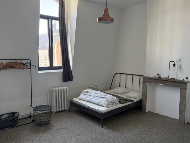 Location appartement, 20 m² T 1 à Roubaix, 450 €