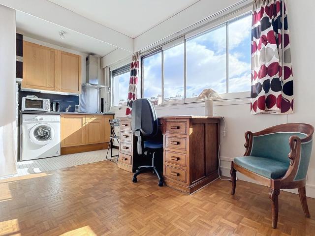 Location appartement, 21.78 m² T 1 à Bourg la Reine, 795 €