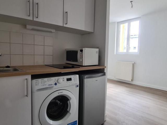 Location appartement, 21.03 m² T 1 à Orléans, 504 €