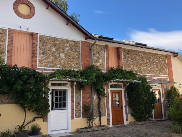 Location appartement, 22.5 m² T 2 à Limours, 525 €