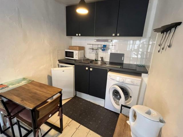 Location appartement, 27.91 m² T 1 à Mende, 390 €