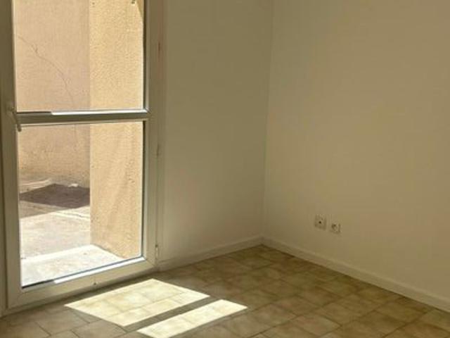 Location appartement, 24.01 m² T 2 à Montfermeil, 735 €