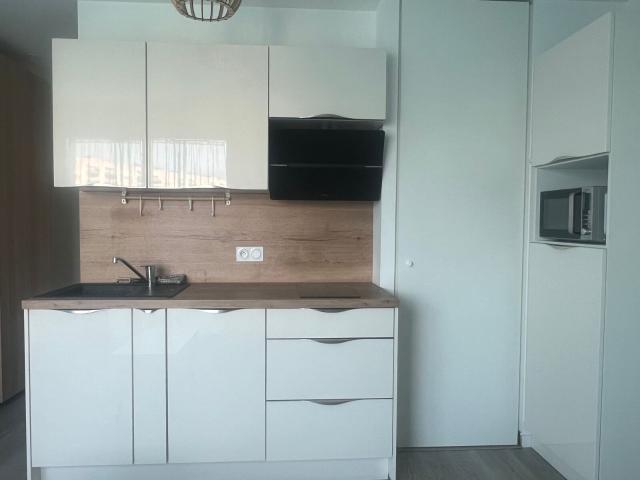 Location appartement, 25.42 m² T 1 à Chennevières sur Marne, 740 €