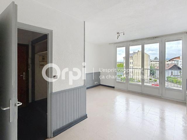 Location appartement, 25.73 m² T 1 à Albertville, 430 €