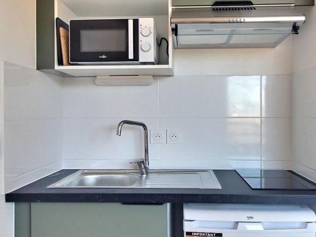Location appartement, 25 m² T 1 à Marseille 10, 670 €