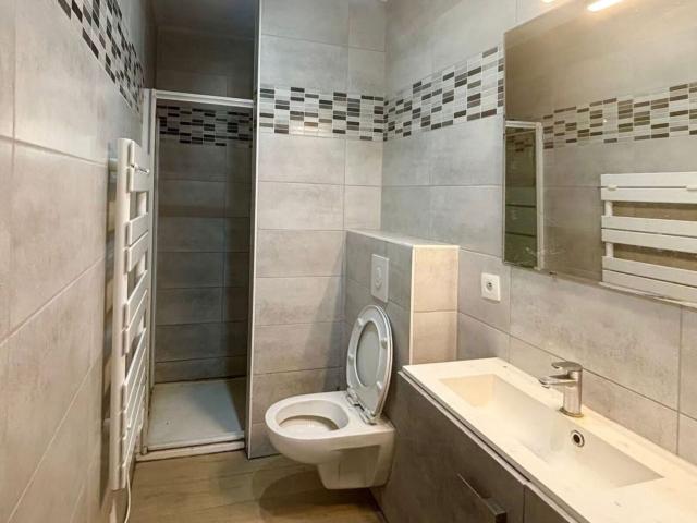 Location appartement, 25 m² T 2 à Algrange, 640 €