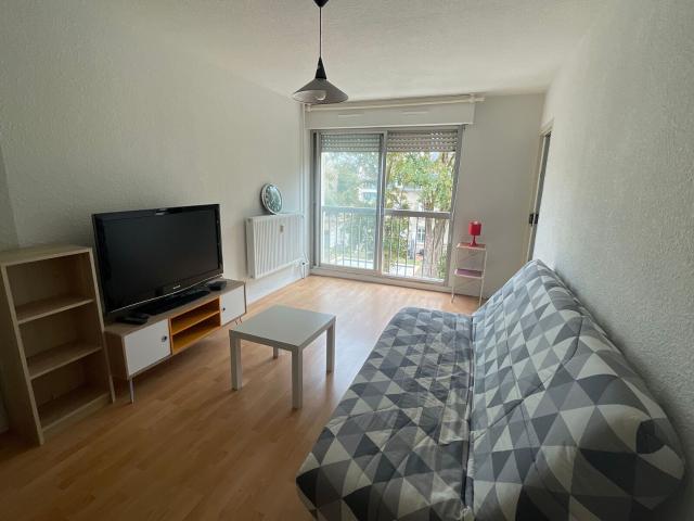Location appartement, 26 m² T 1 à Limoges, 435 €