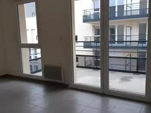 location appartement, 28.77 m² parking