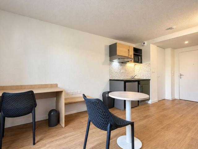 Location appartement, 28.82 m² T 1 à Toulouse, 779 €