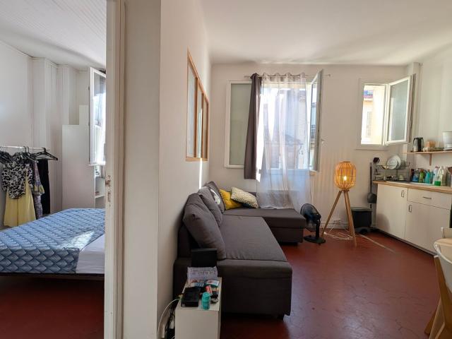 Location appartement, 28.99 m² T 2 à Toulon, 630 €