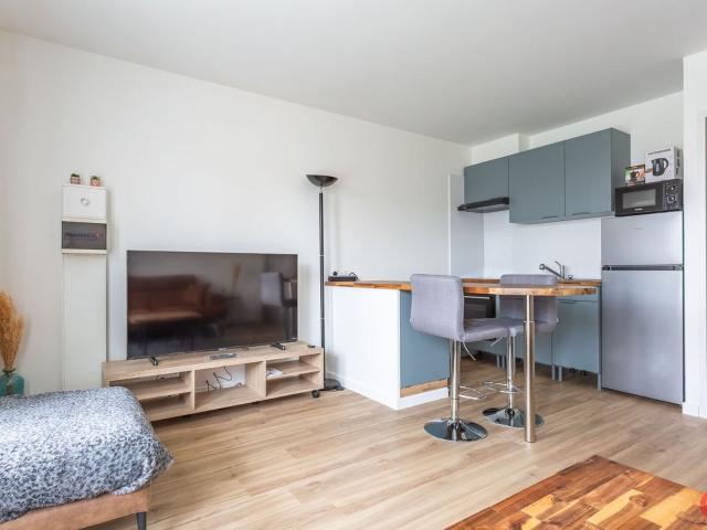 Location appartement, 29.4 m² T 1 à Villemoisson sur Orge, 785 €