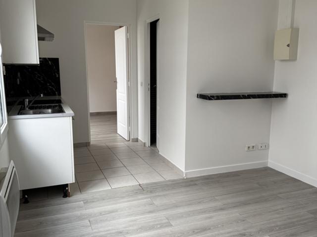 Location appartement 29 m2 à Villetaneuse 850 EUR / mois