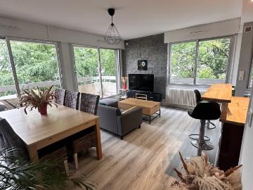 Location Appartement 2 pièce s 55 m² | 780 € Nantes Réf.LA3773 DOMINNO44