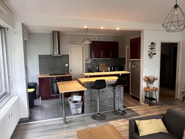 Location Appartement 2 pièce s 55 m² | 780 € Nantes Réf.LA3773 DOMINNO44