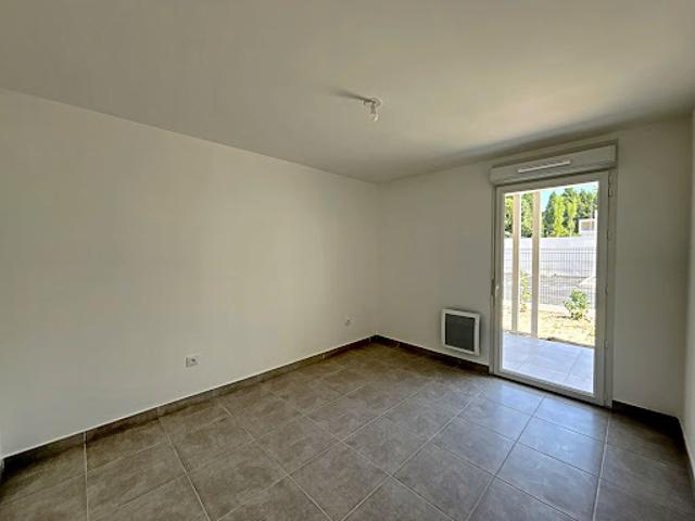 Location Appartement 2 pièces 43.44 m2 Saint Rémy de Provence