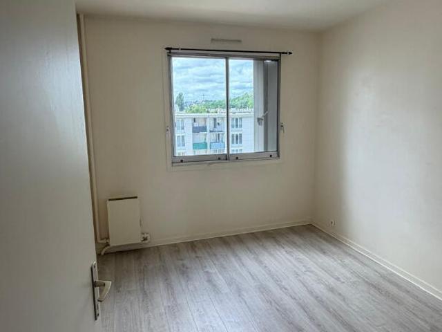 Location appartement 2 pièces, 43.63m², Chelles