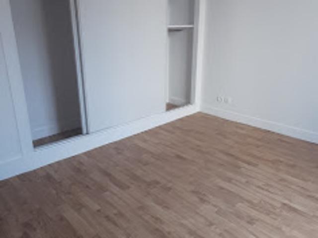 Location Appartement 2 pièces 43.68 m2 Saint Denis