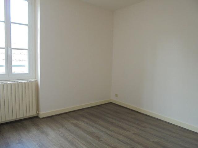 Location Appartement 2 pièces 43.87 m2 Nevers