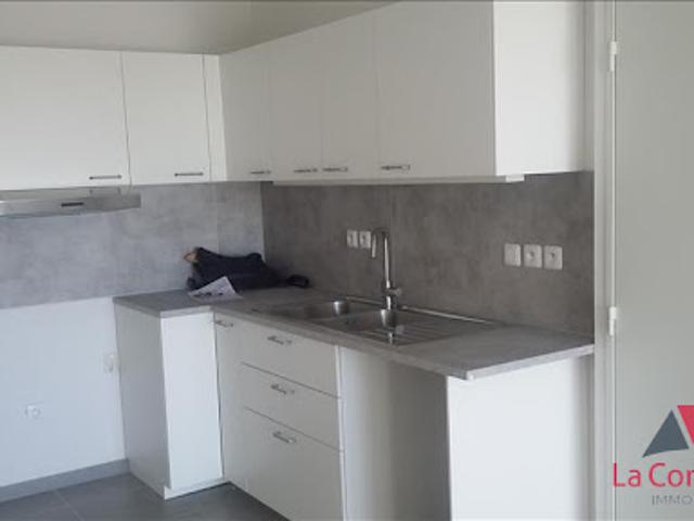 Location Appartement 2 pièces 43.84 m2 Marseille 13ème