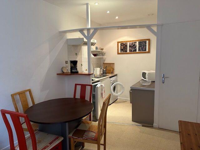 Location appartement 2 pièces, 43.10m², Rochefort