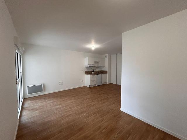 Location appartement 2 pièces, 43.14m², Le Mans