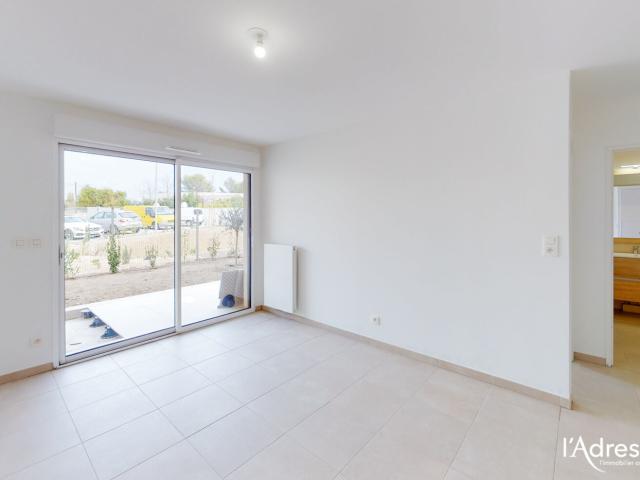 Location appartement 2 pièces, 43.14m², Nîmes
