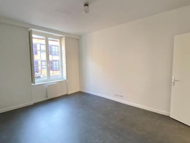 Location appartement 2 pièces, 43.20m², Le Mans