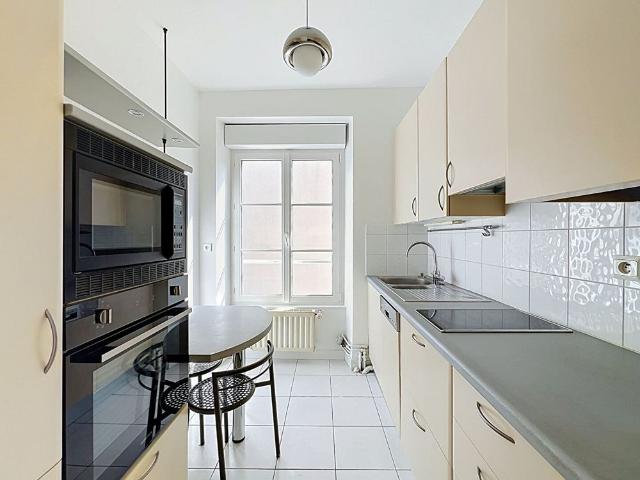 Location appartement 2 pièces, 43.28m², Angers