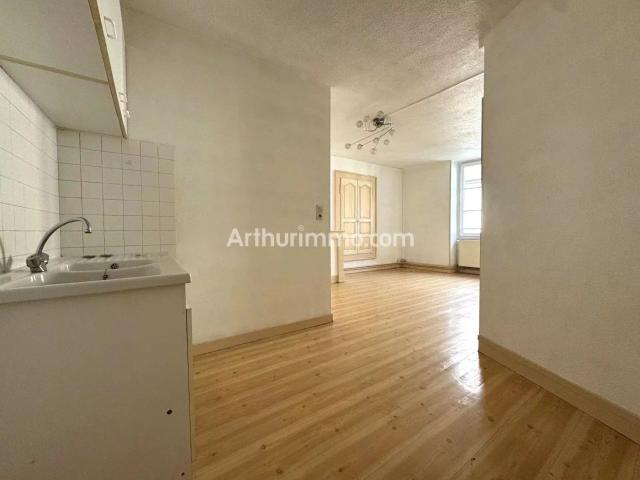 Location Appartement 2 pièces 43 m2 à Lons le Saunier