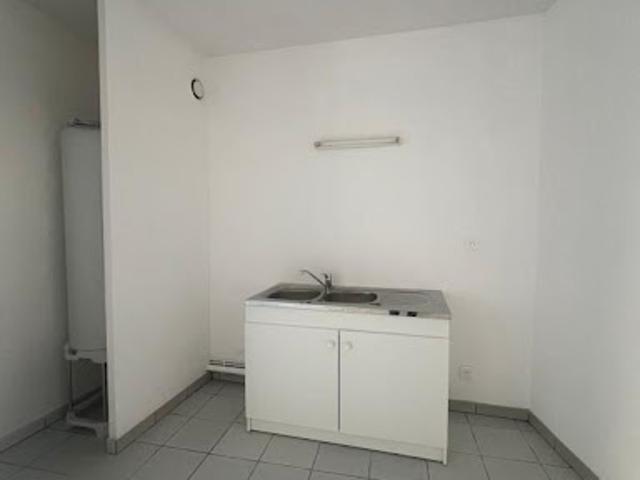 Location Appartement 2 pièces 43 m2 Coulommiers