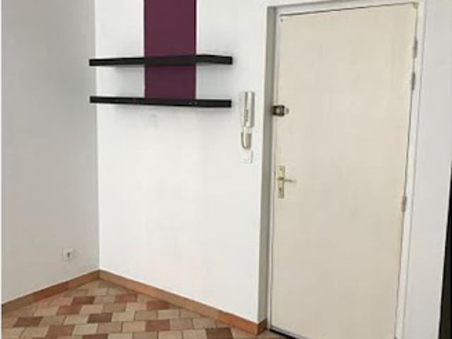 Location Appartement 2 pièces 43 m2 Le Beausset