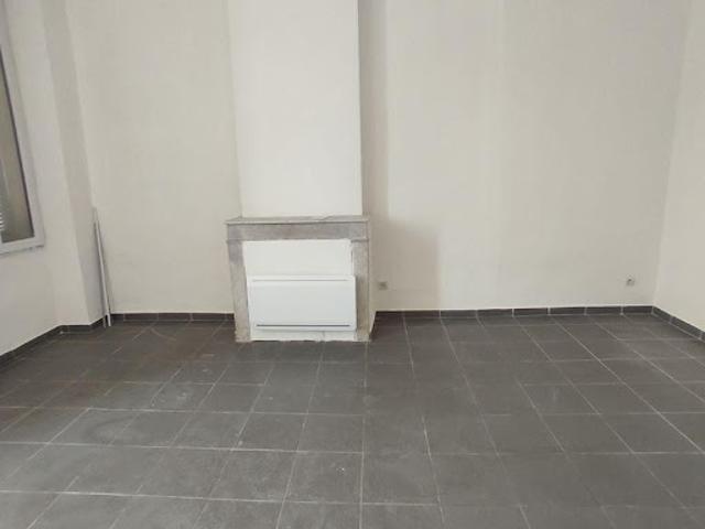 Location Appartement 2 pièces 43 m2 Marseille 3ème