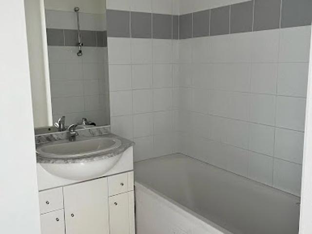 Location Appartement 2 pièces 43 m2 Rochefort