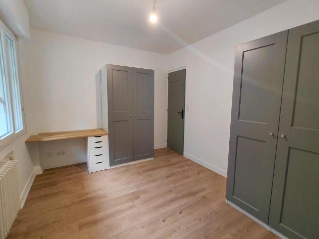 Location appartement 2 pièces 43 m² à Tours 37100