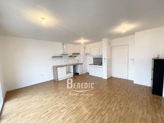 Location Appartement 2 pièces 43m²