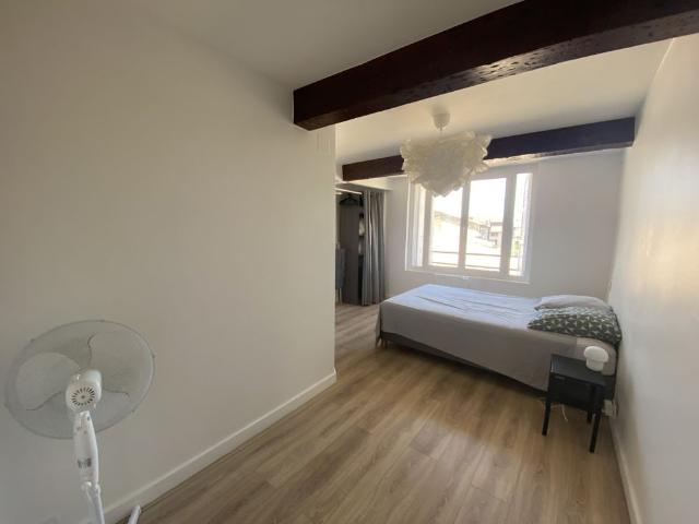 Location Appartement 2 pièces 43m² CASTELNAUDARY 11400