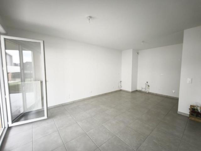 Location Appartement 2 pièces 43m² CHALLES LES EAUX 73190