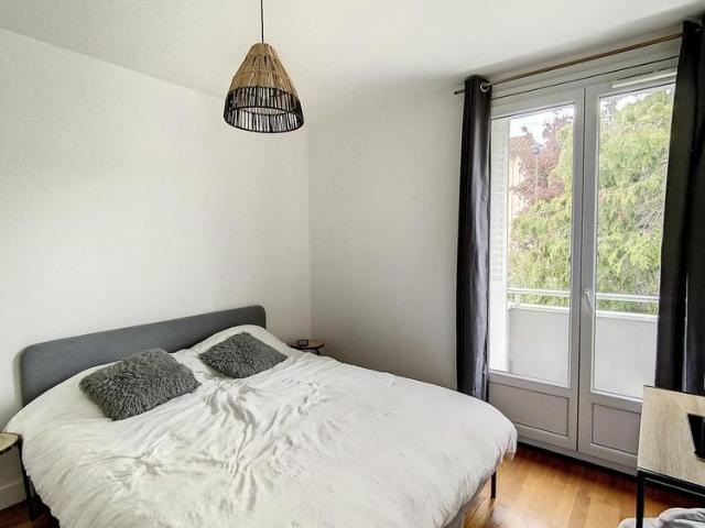 Location Appartement 2 pièces 43m² CHAMALIERES 63400