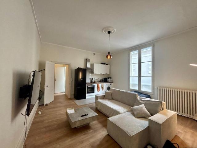 Location Appartement 2 pièces 43m² ANGERS 49100